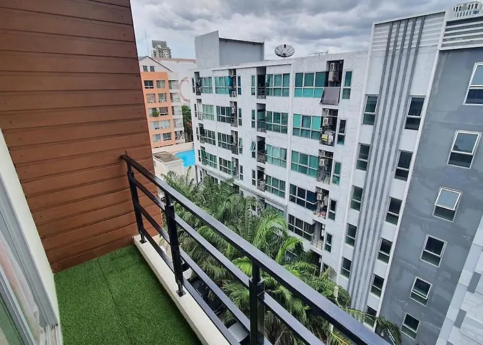 아파트 Amazing 2 Bedrooms, Near Mrt Ratchada, *