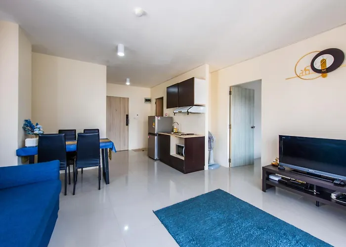Amazing 2 Bedrooms, Near Mrt Ratchada, *