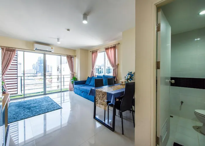 Amazing 2 Bedrooms, Near Mrt Ratchada,