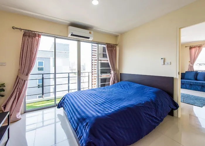 Amazing 2 Bedrooms, Near Mrt Ratchada, *