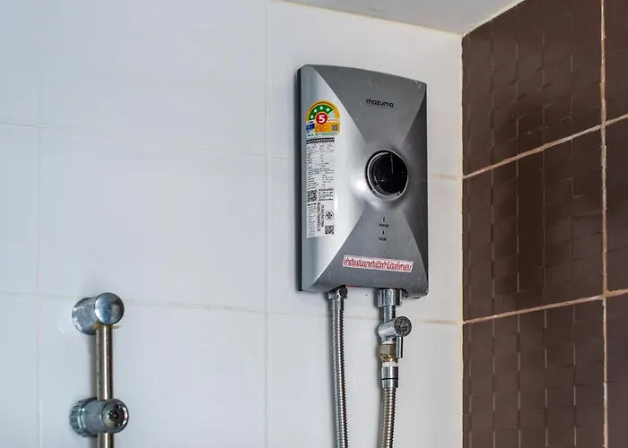 아파트 Amazing 2 Bedrooms, Near Mrt Ratchada, *