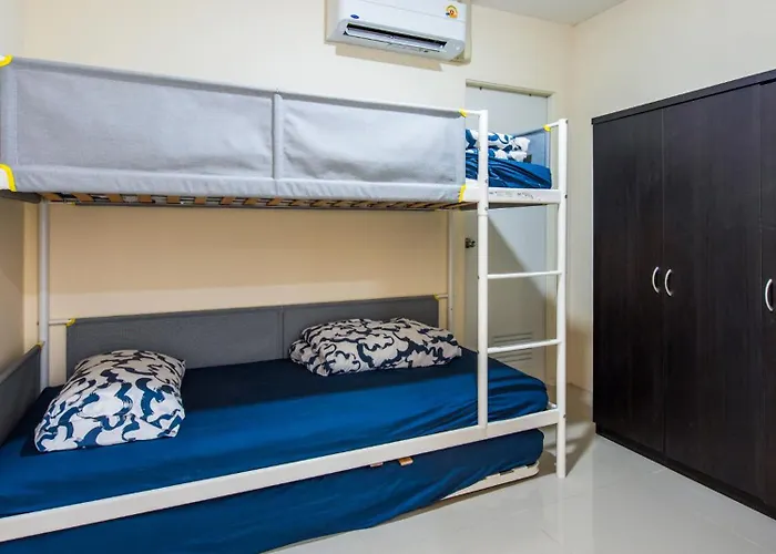 Amazing 2 Bedrooms, Near Mrt Ratchada,