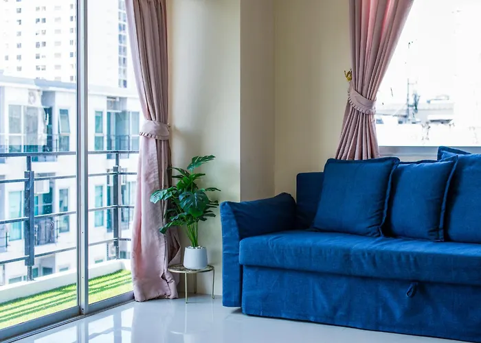 Amazing 2 Bedrooms, Near Mrt Ratchada, *