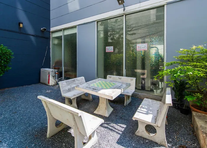 Amazing 2 Bedrooms, Near Mrt Ratchada, *