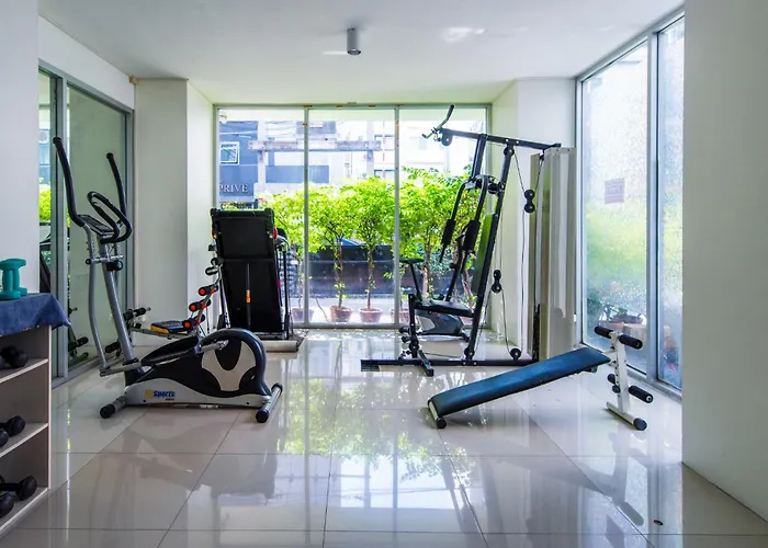 아파트 Amazing 2 Bedrooms, Near Mrt Ratchada,